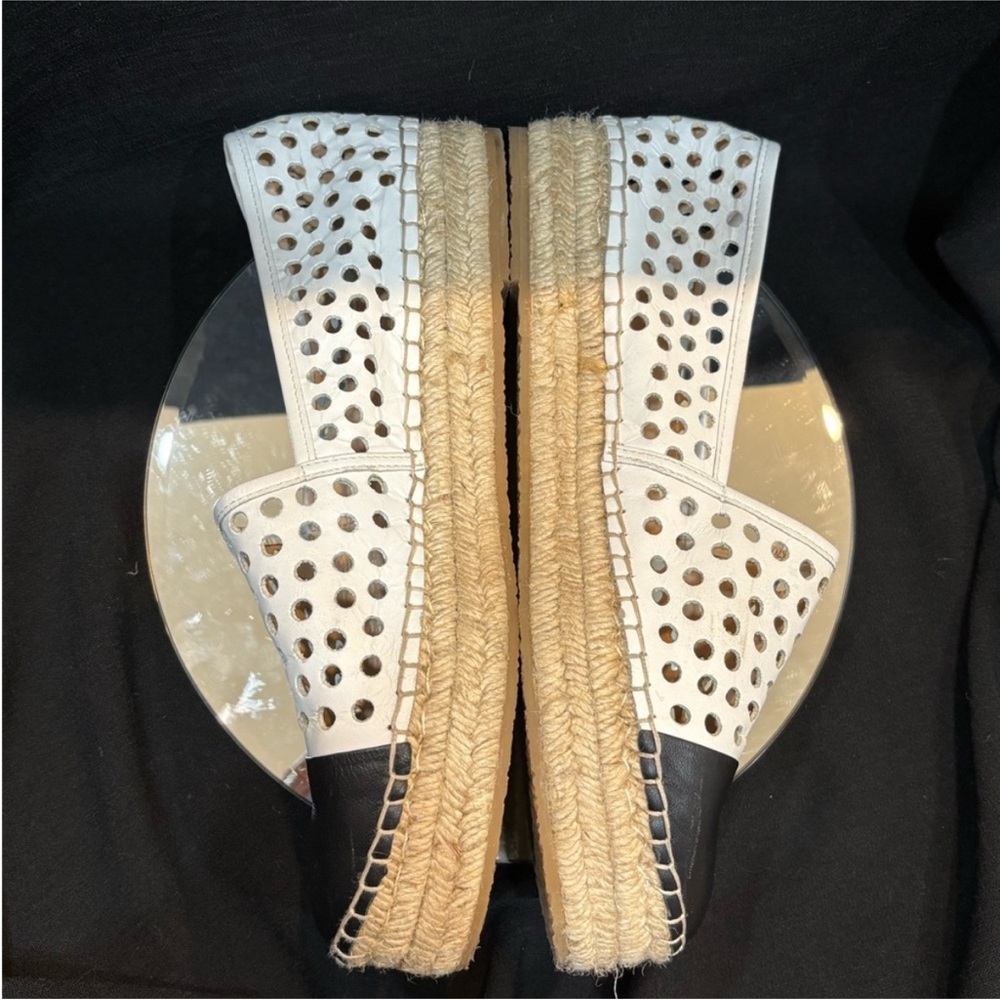 EUC LOEFFLER RANDALL 10 Women’s  Perforated Espadrille Slip-On - Picture 4 of 10